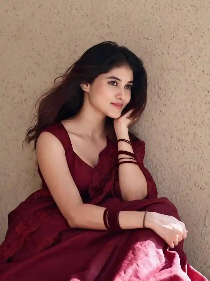 Lucknow escort service verified photo