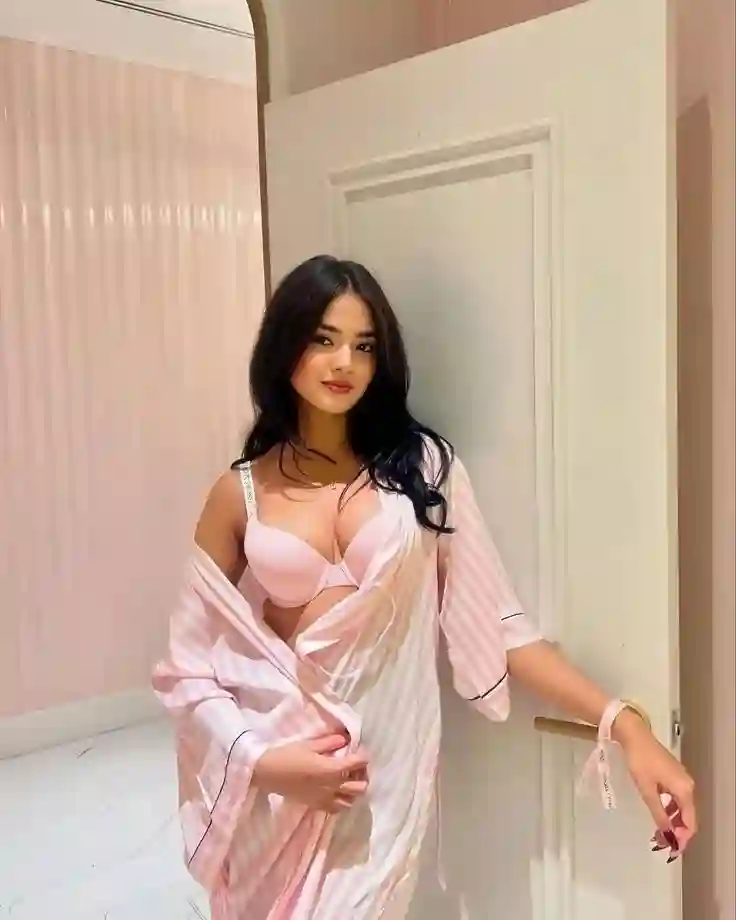 Lucknow Escorts Servce