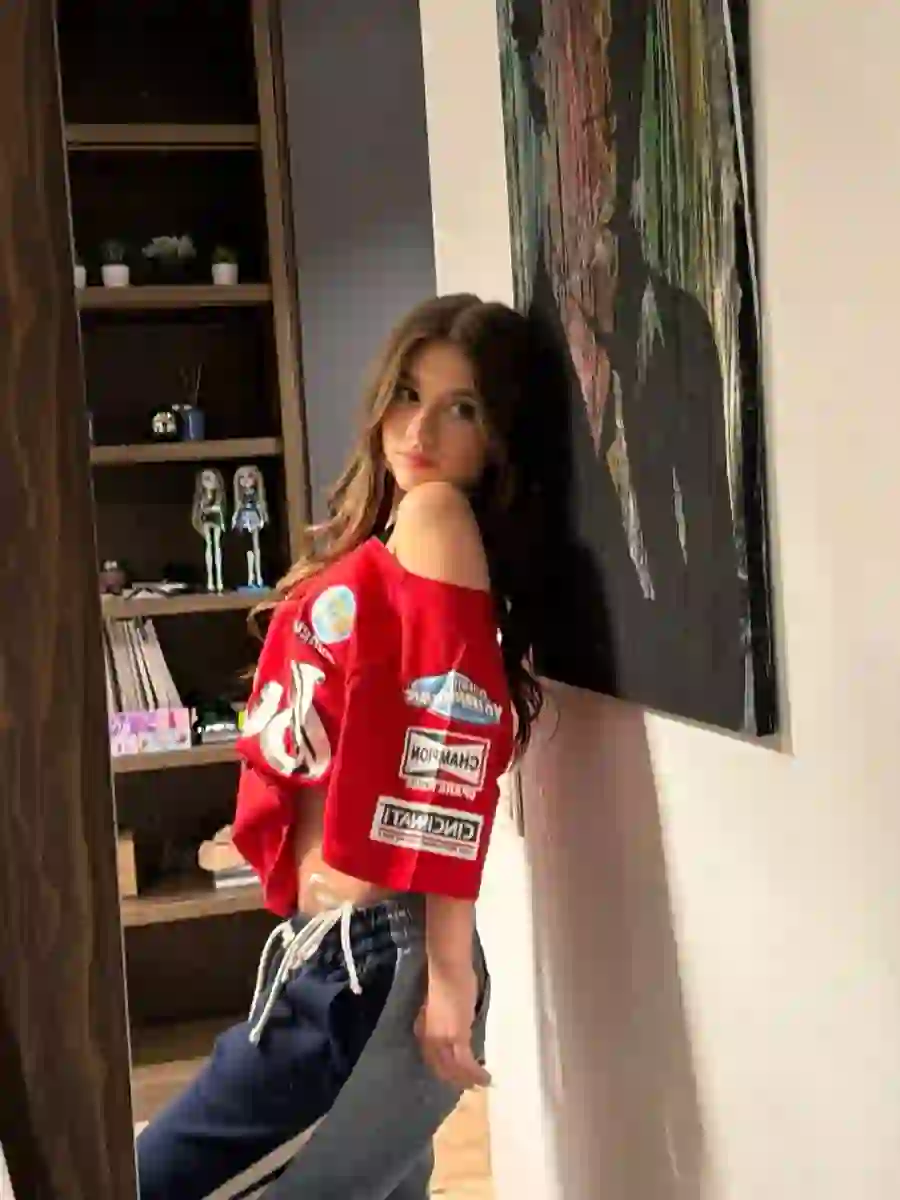 Lucknow escorts girl